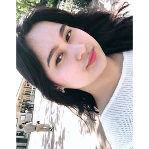 Meet your Posher, Carmela